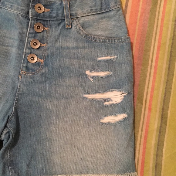 Girls denim Destress shorts - Picture 3 of 5